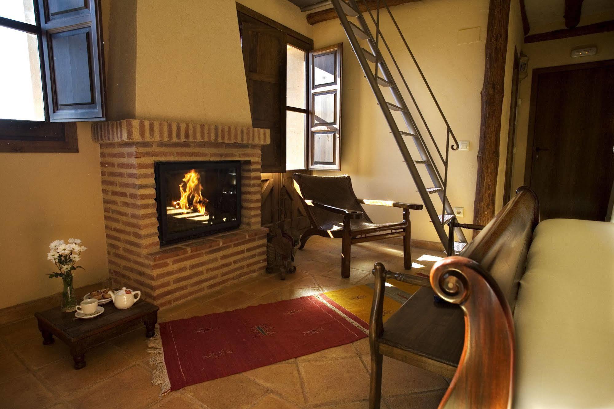 Hotel Rural La Data Gallegos Екстер'єр фото